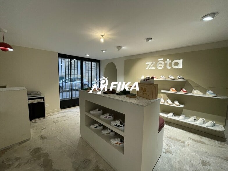 Retail in Bordeaux for sale - Interior Photo - Image 2 of 12
