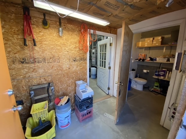 11561 N Saginaw Rd, Clio, MI for sale - Interior Photo - Image 3 of 30