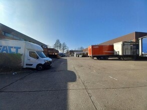 Suttons Business Park, Reading à louer Photo du bâtiment- Image 2 de 5