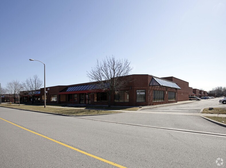 5736 Finch Ave E, Toronto, ON for sale - Primary Photo - Image 1 of 1