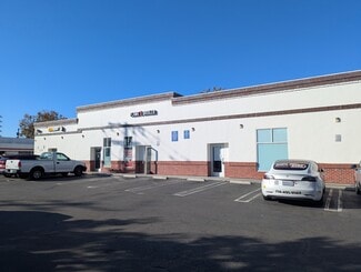 Plus de détails pour 122 E 17th St, Santa Ana, CA - Commerce de détail à louer