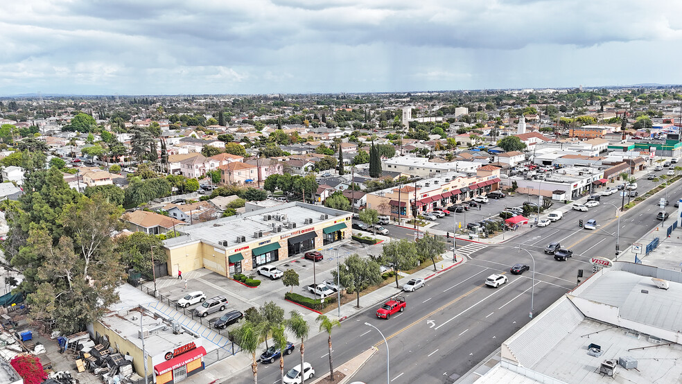 6040-6048 Atlantic Blvd, Maywood, CA à louer - Aérien - Image 3 de 10