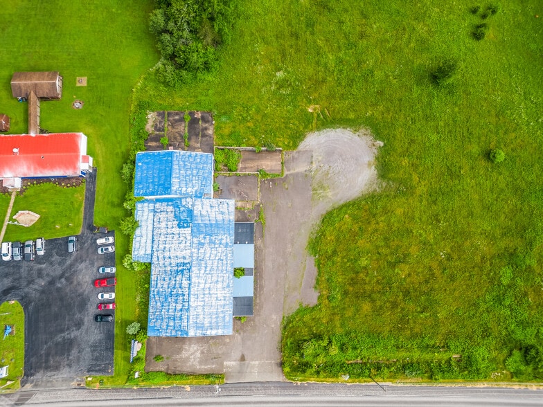 1983 Leesburg Grove City Rd, Mercer, PA à vendre - Photo du bâtiment - Image 1 de 16