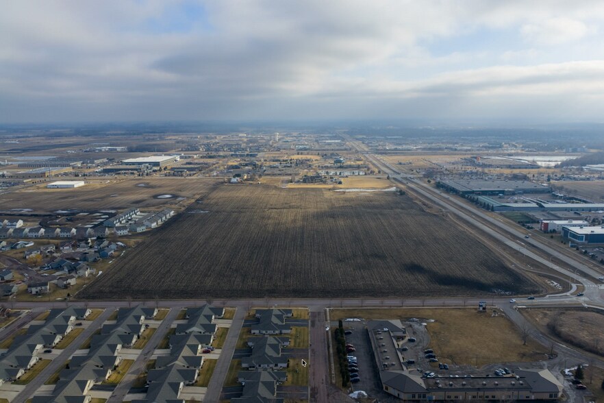 Highway 22 & County Rd 3, Mankato, MN for sale - Primary Photo - Image 1 of 9