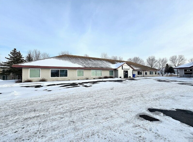 5833 Pecan St, North Branch, MN for sale - Building Photo - Image 3 of 22