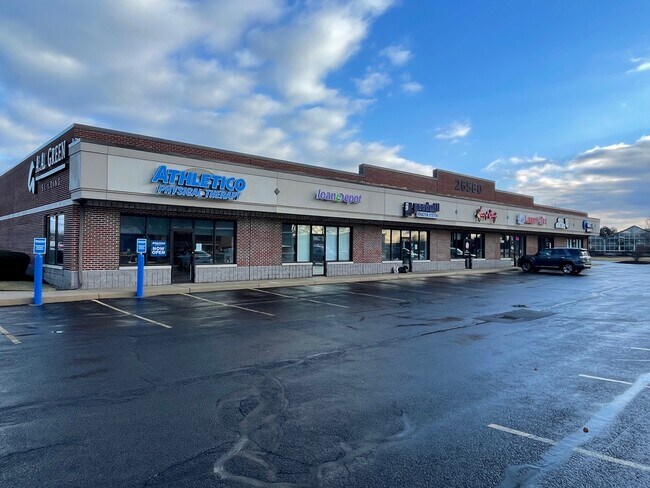 Plus de détails pour 26580 Dixie Hwy, Perrysburg, OH - Commerce de détail à louer