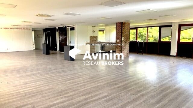 Flex in Avignon for lease Building Photo- Image 1 of 5