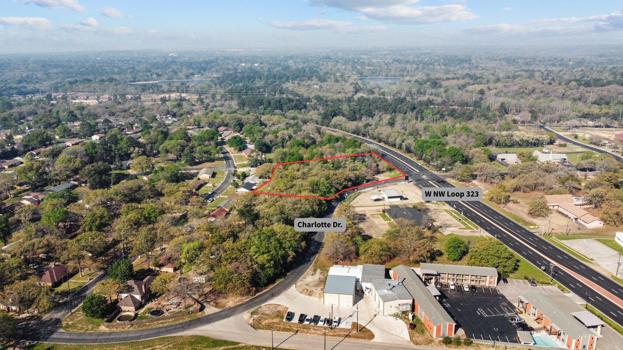 3332 W NW Loop 323, Tyler, TX à vendre Photo du bâtiment- Image 1 de 4