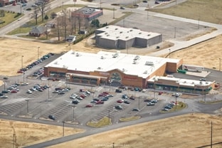 Waterloo Commons Lots portefeuille de 5 propriétés à vendre sur LoopNet.ca Photo du bâtiment- Image 1 de 2