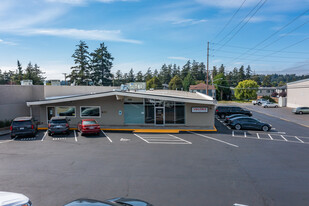 499 NE Midway Blvd, Oak Harbor WA - Commercial Real Estate