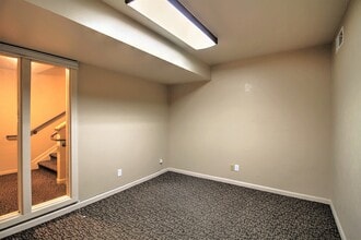 75 Manhattan Dr, Boulder, CO à louer Photo intérieure- Image 2 de 3