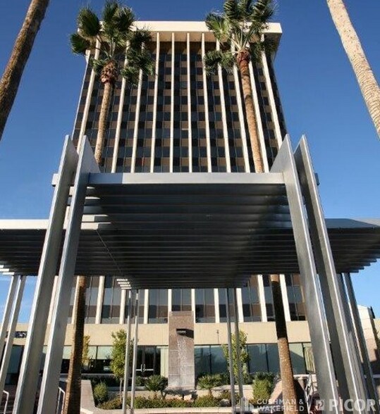 5151 E Broadway Blvd, Tucson, AZ à louer - Photo du bâtiment - Image 3 de 7