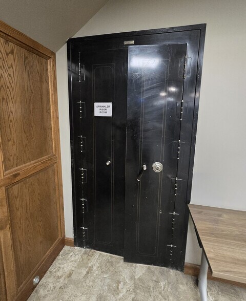 310 S 1st Ave, Sioux Falls, SD à louer - Photo intérieure - Image 2 de 22
