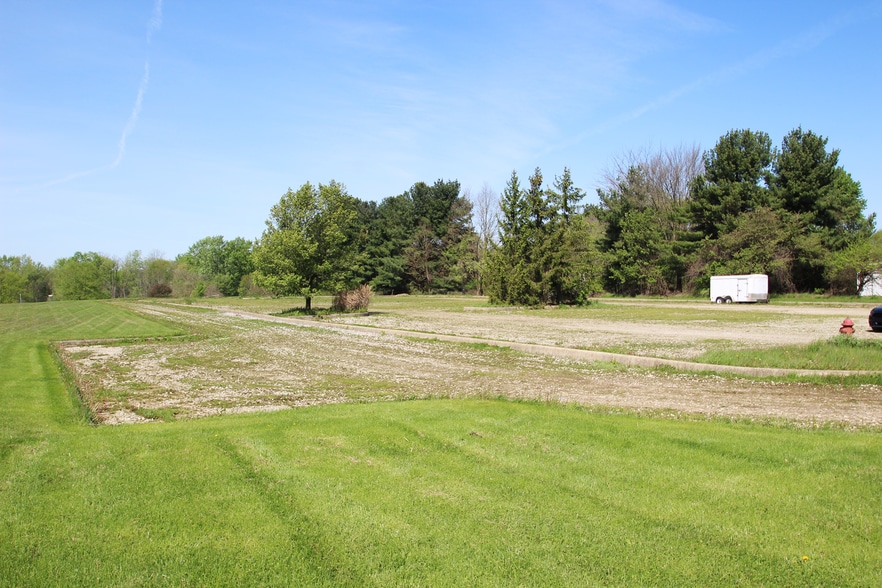5735 Lafayette Rd, Medina, OH for sale - Building Photo - Image 3 of 8
