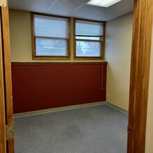 217 Wisconsin Ave, Waukesha, WI for lease Interior Photo- Image 2 of 3