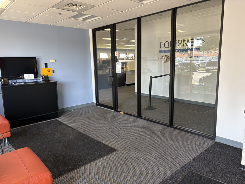 5 Dan Rd, Canton, MA for lease - Building Photo - Image 3 of 52