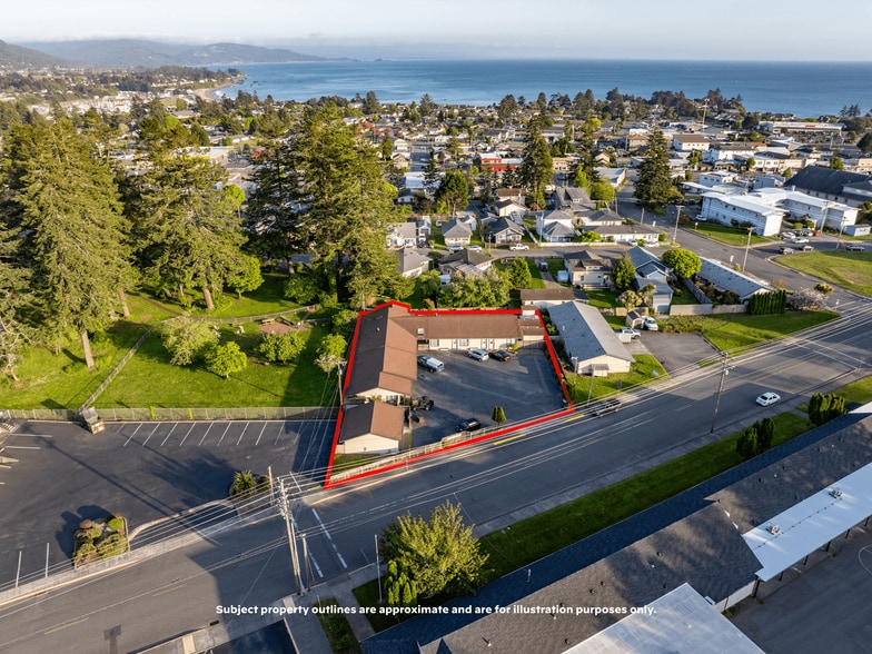 542 Pacific Ave, Brookings, OR for sale - Building Photo - Image 2 of 70
