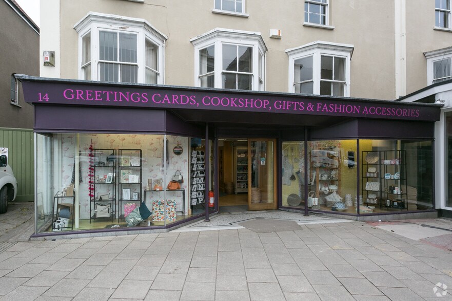 14 High St, Thornbury à vendre - Photo du bâtiment - Image 2 de 4