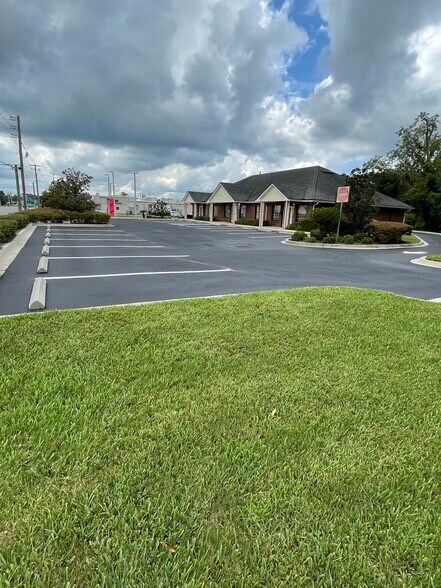 450107-450115 State Road 200, Callahan, FL à vendre - Photo du bâtiment - Image 3 de 21