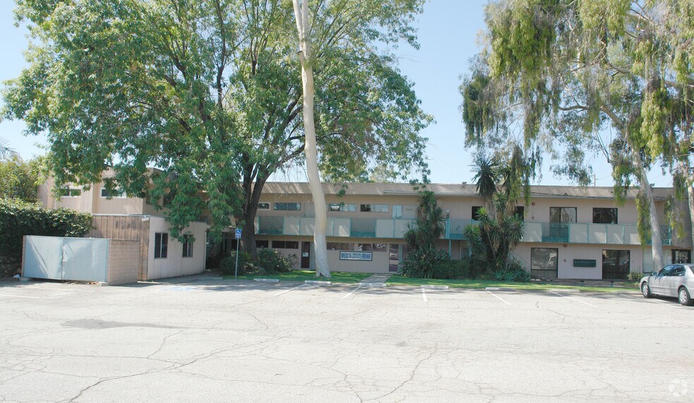 900 S San Gabriel Blvd, San Gabriel, CA à vendre - Photo du bâtiment - Image 3 de 4