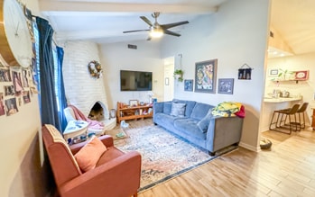 601 E Covington Dr, Austin, TX à vendre - Photo intérieure - Image 2 de 4