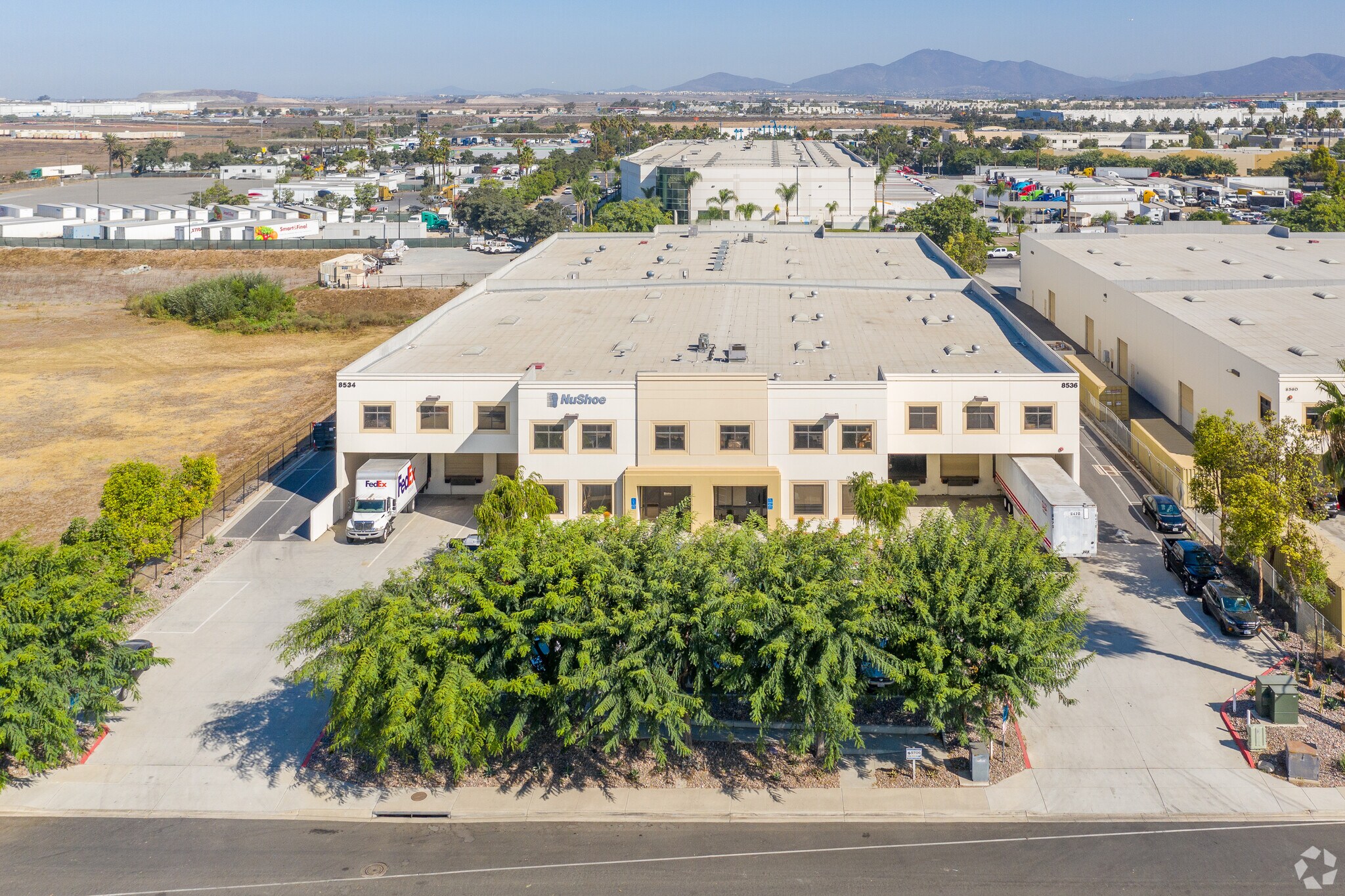 8534-8536 Siempre Viva Rd, San Diego, CA à vendre Photo principale- Image 1 de 6