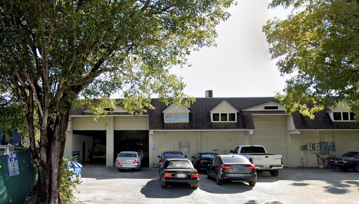 7880-7884 NW 55th St, Miami, FL for sale Building Photo- Image 1 of 9
