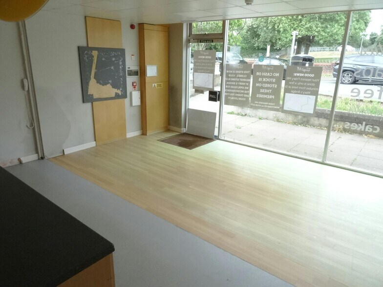 7 Seymour Rd, Plymouth à vendre - Photo intérieure - Image 2 de 3