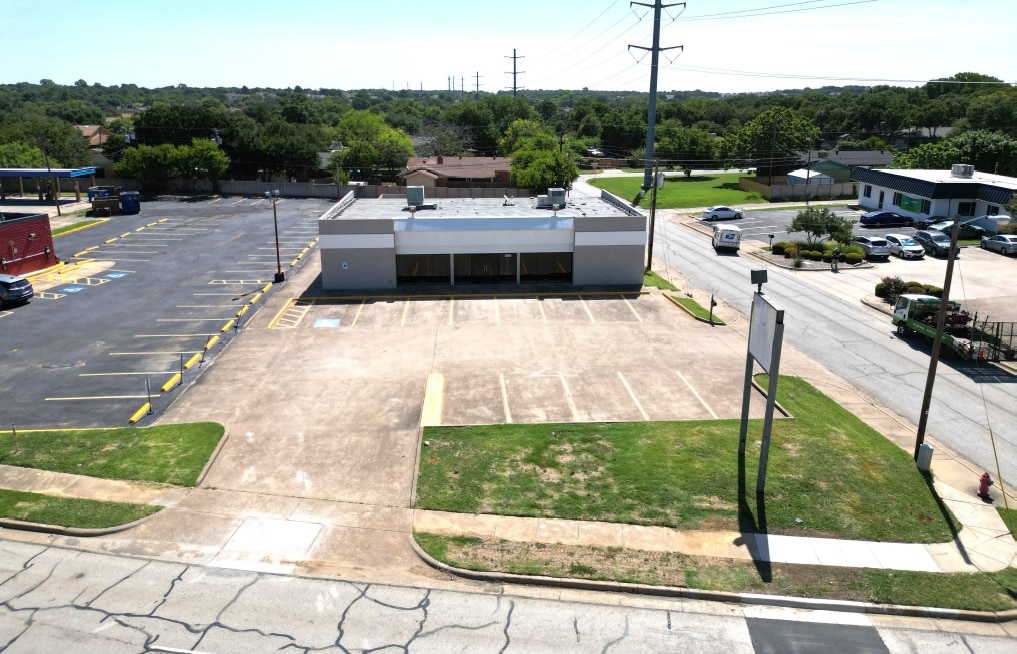 2800 Brown Trl, Bedford, TX for sale Building Photo- Image 1 of 7