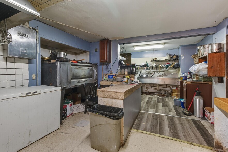 222 River St, Warrensburg, NY à vendre - Photo du bâtiment - Image 3 de 39