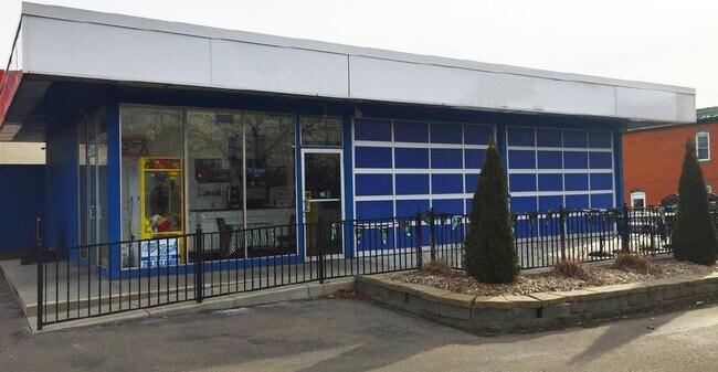 Plus de détails pour 28801 Telegraph Rd, Flat Rock, MI - Commerce de détail à louer