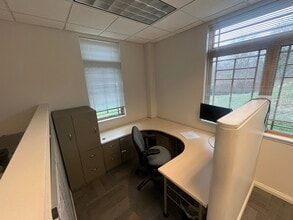 6755 S Old State Road 37, Bloomington, IN à louer Photo intérieure- Image 2 de 6