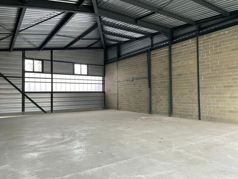 Flex in Mérignac for sale - Interior Photo - Image 3 of 5