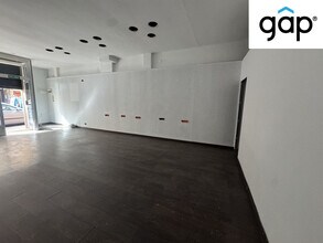 Retail in Cuenca, Cuenca for lease Interior Photo- Image 1 of 4