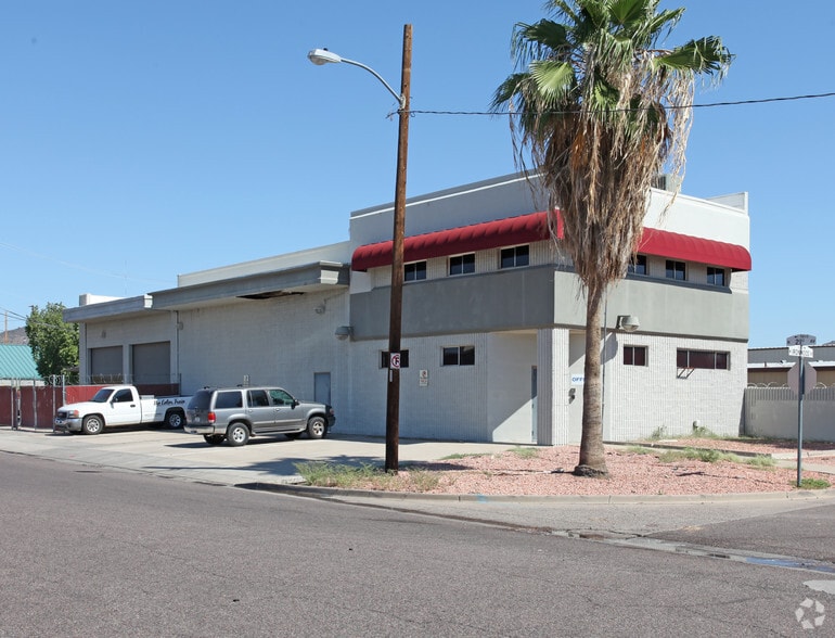 2046 W Ironwood Dr, Phoenix, AZ à vendre - Photo principale - Image 1 de 17