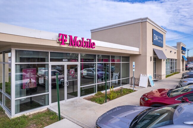 More details for 9331 Skokie Blvd, Skokie, IL - Retail for Lease