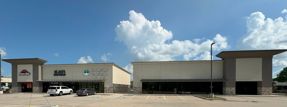 8102-9825 S Mason Rd, Richmond, TX à louer - Photo du bâtiment - Image 1 de 3