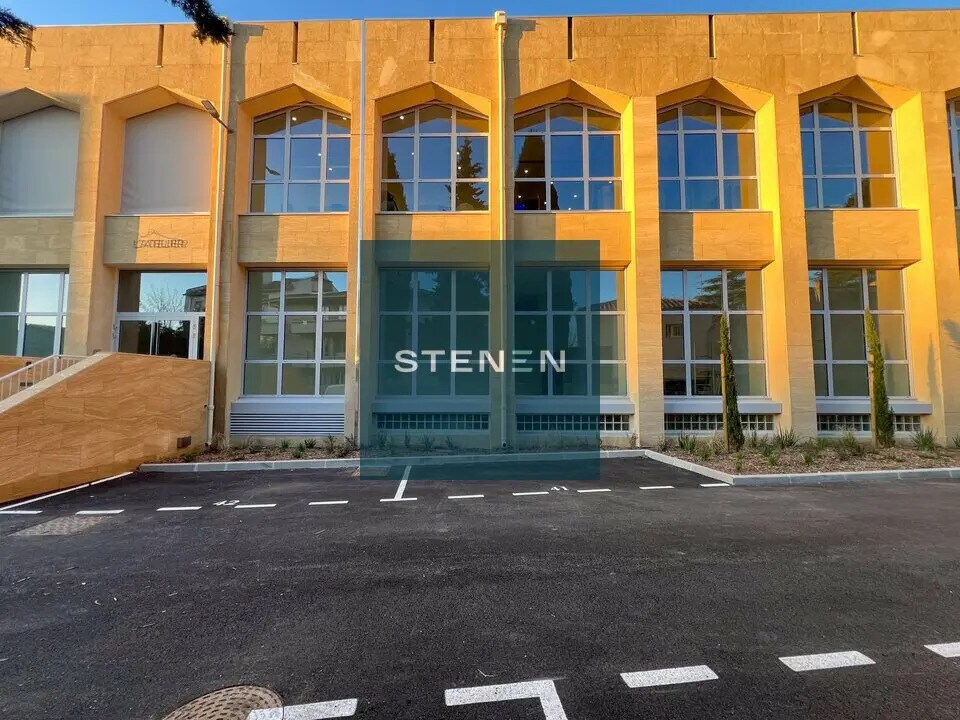 Bureau dans Aix-en-Provence à louer Photo du bâtiment- Image 1 de 7