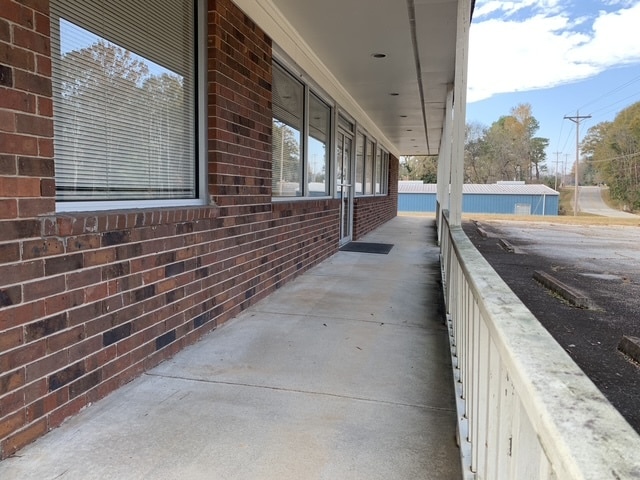208 Gordon St, Washington, GA for sale - Building Photo - Image 3 of 9