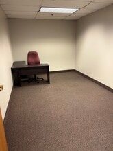 750 2nd St NE, Hopkins, MN for lease Interior Photo- Image 1 of 2