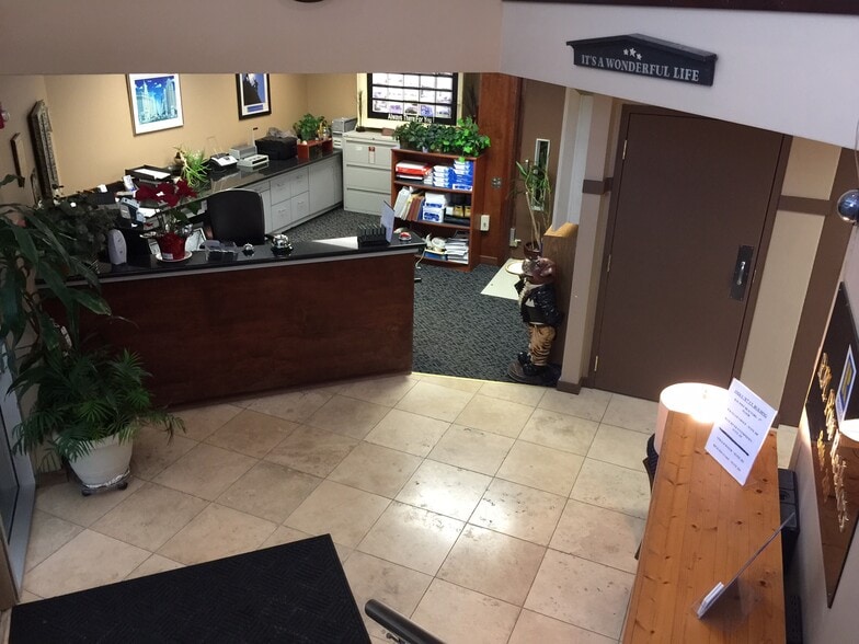 15426 70th Ct, Orland Park, IL à louer - Photo intérieure - Image 3 de 7