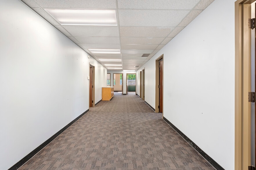 466 S 400 E, Salt Lake City, UT à louer - Photo du bâtiment - Image 3 de 5