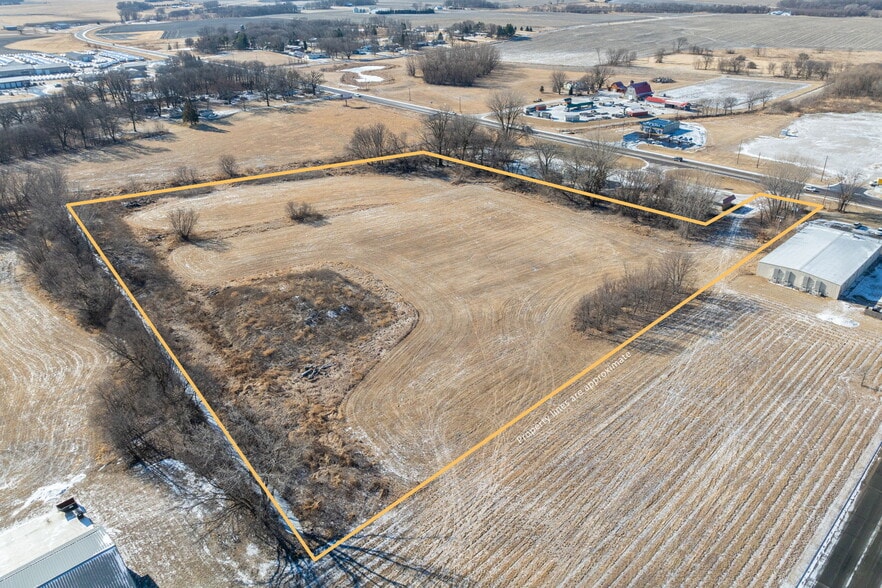 625 4th Street Southwest, Montgomery, MN à vendre - Aérien - Image 3 de 11