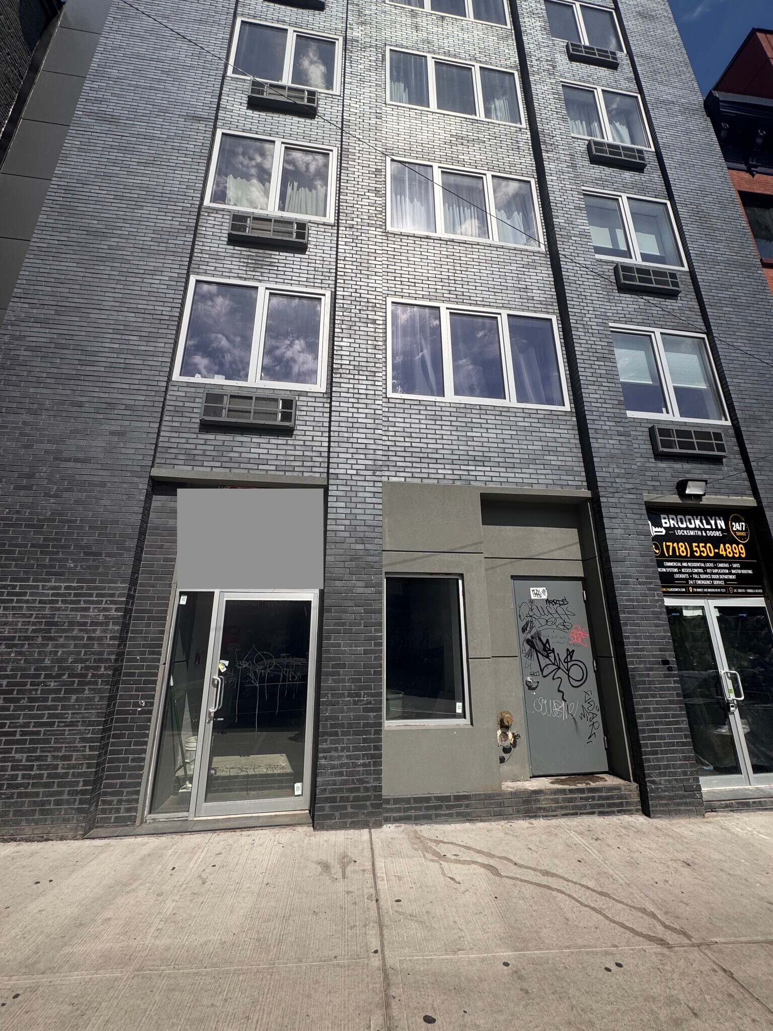 170 Marcy Ave, Brooklyn, NY à louer Photo du bâtiment- Image 1 de 7