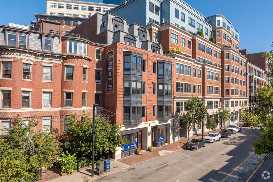 321 Columbus Ave, Boston, MA for lease - Primary Photo - Image 1 of 8