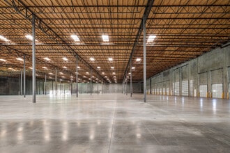 901 Venture Way, Gilroy, CA for lease Interior Photo- Image 2 of 2