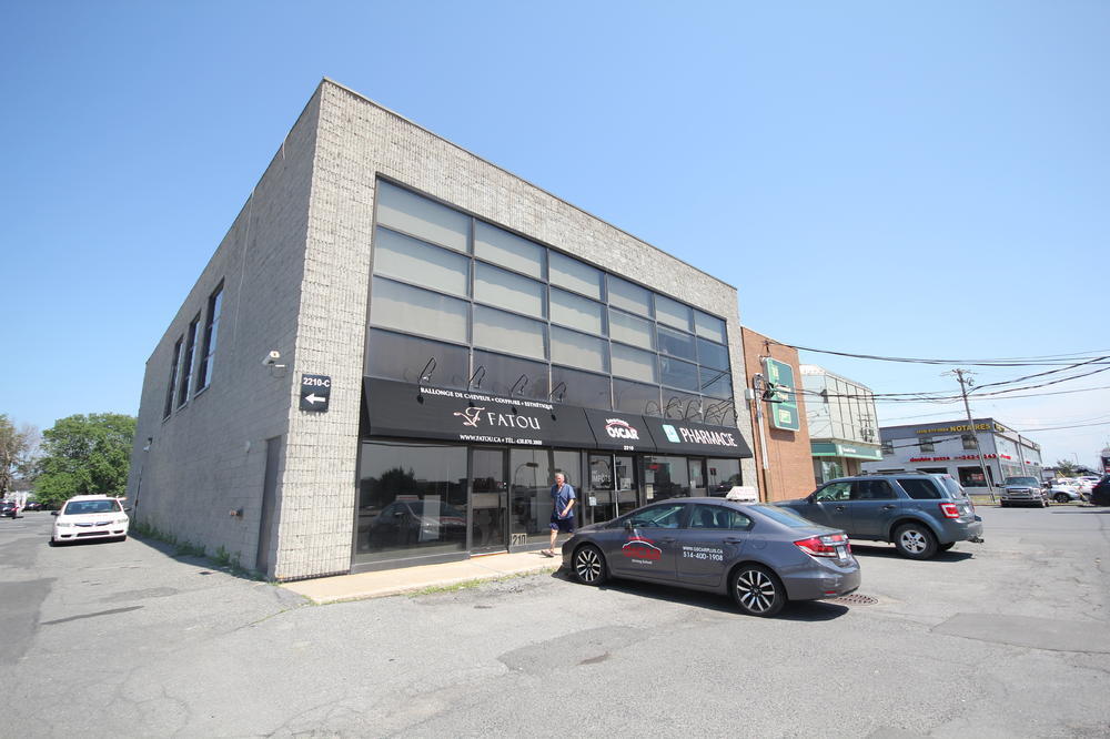 2220 Boul Lapinière, Brossard, QC à vendre Photo du bâtiment- Image 1 de 1