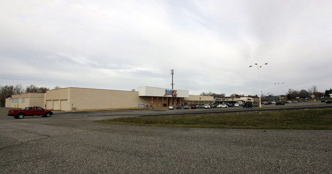 Plus de détails pour 1324-1424 E Grandview Blvd, Erie, PA - Commerce de détail à louer