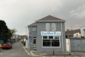 Plus de détails pour 4 Pemros Rd, Plymouth - Commerce de détail à vendre