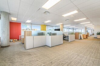 1150 Cyrville Rd, Ottawa, ON à louer Photo intérieure- Image 2 de 9